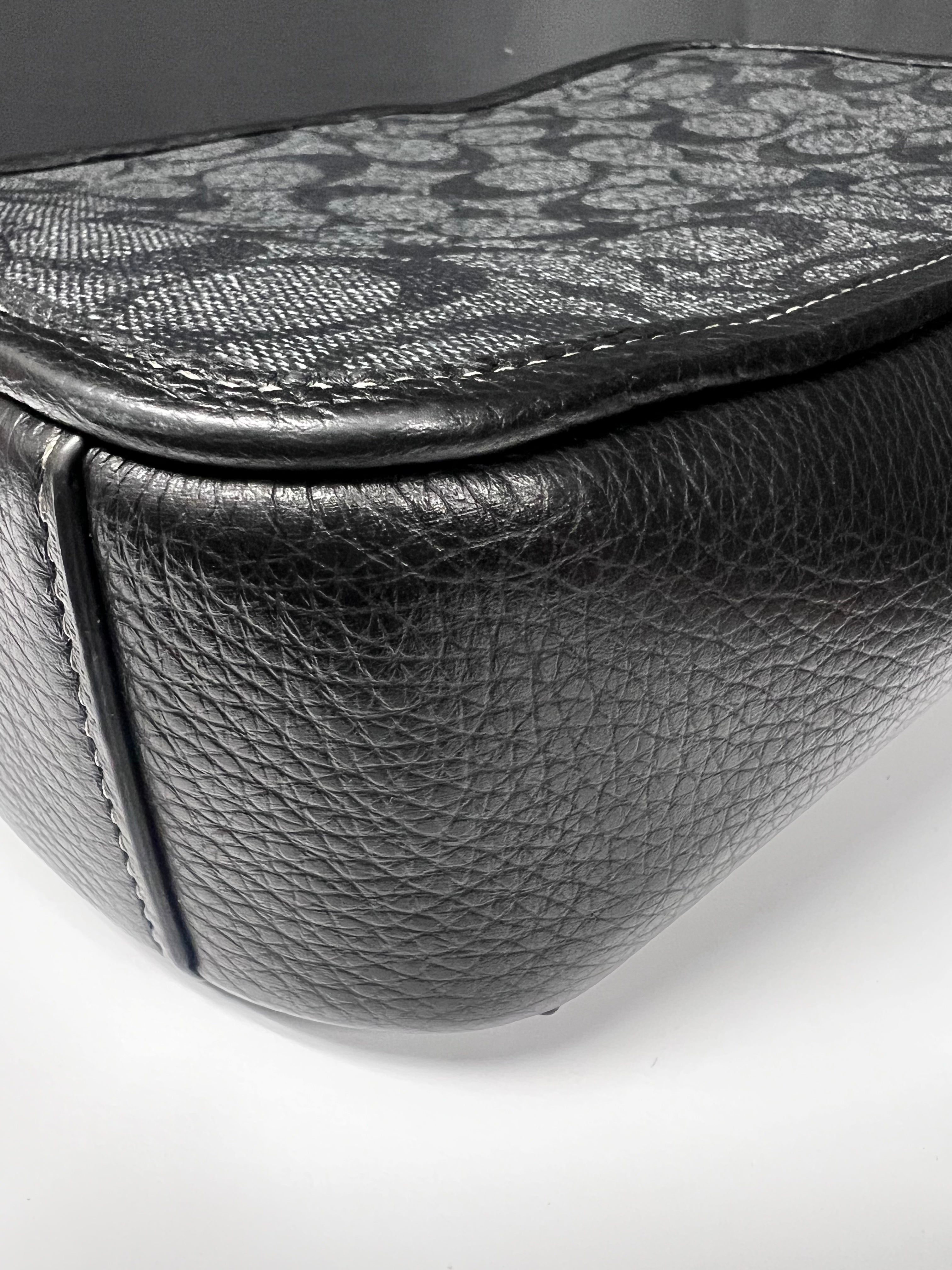 Coach Sullivan Pack in Signature Canvas Pre-Owned