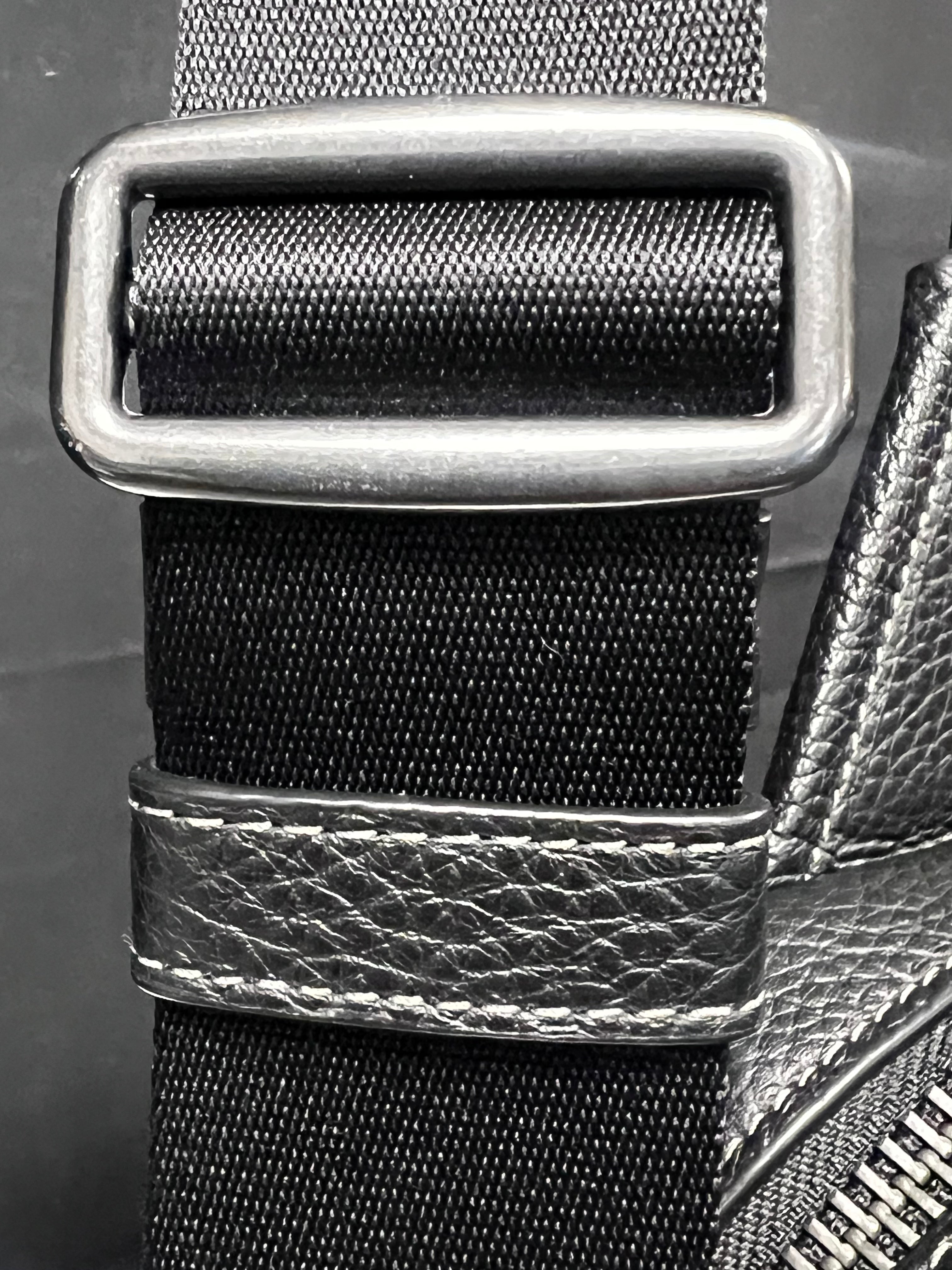 Coach Sullivan Pack in Signature Canvas Pre-Owned