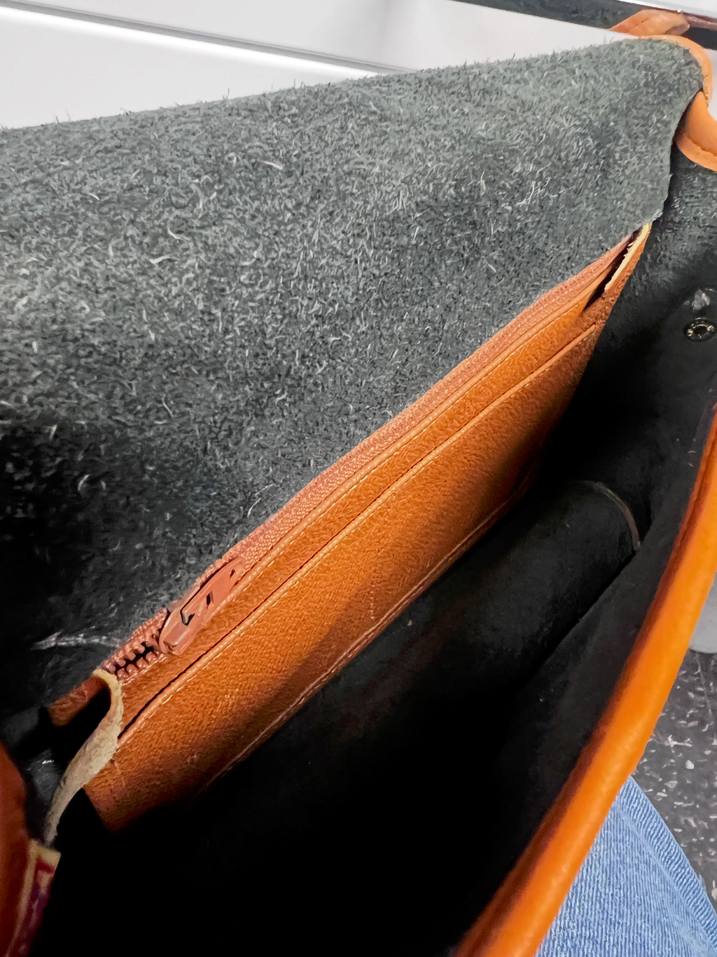Vintage Dooney & Bourke Carrier Bag (AWL) All Weather Leather