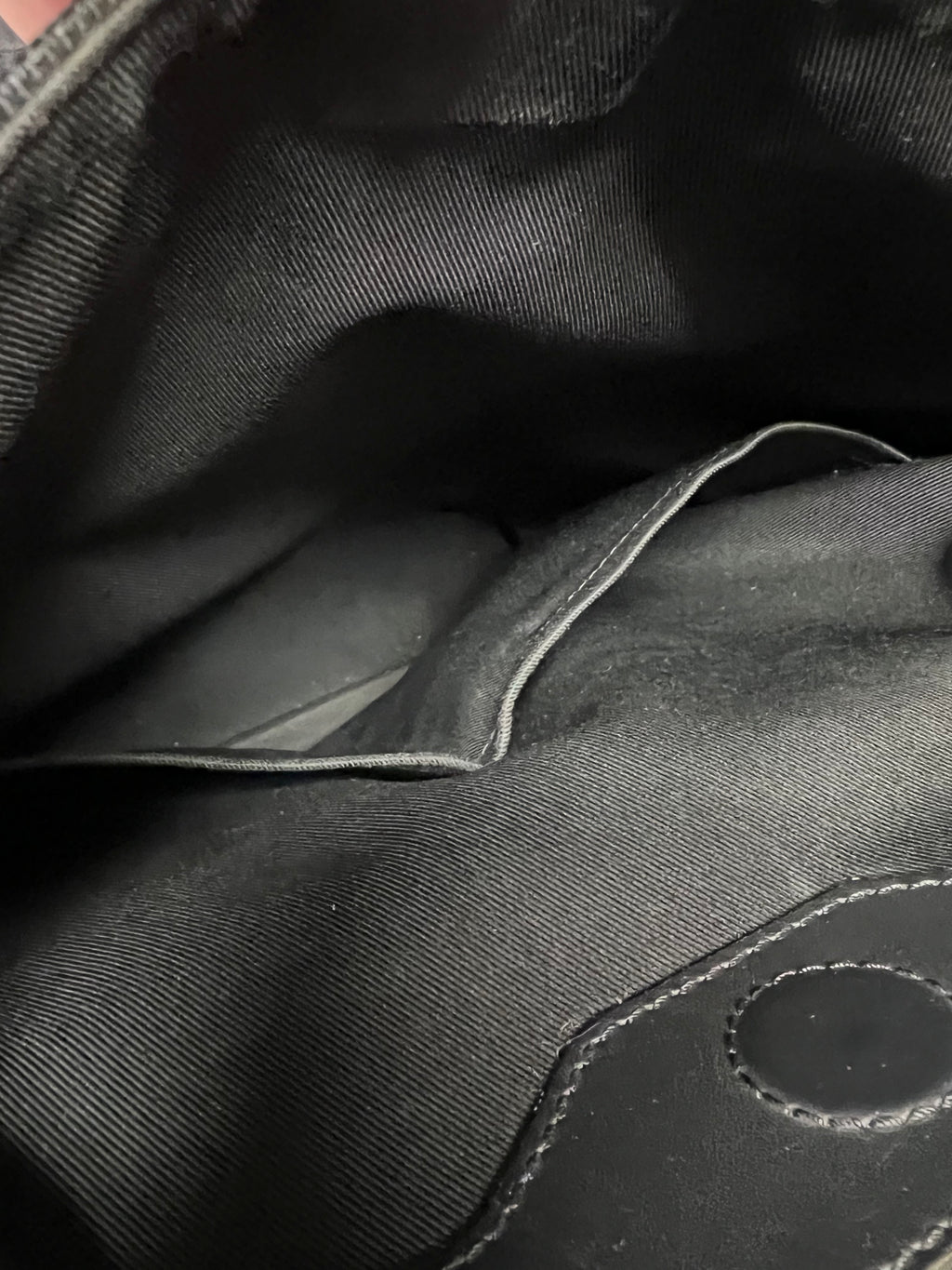 (14) Louis Vuitton Damier Graphite Anton Tote (Model No. N40000) (Pre-Owned)