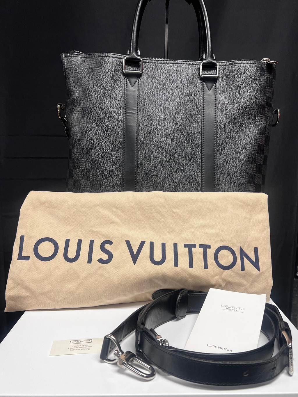 (14) Louis Vuitton Damier Graphite Anton Tote (Model No. N40000) (Pre-Owned)
