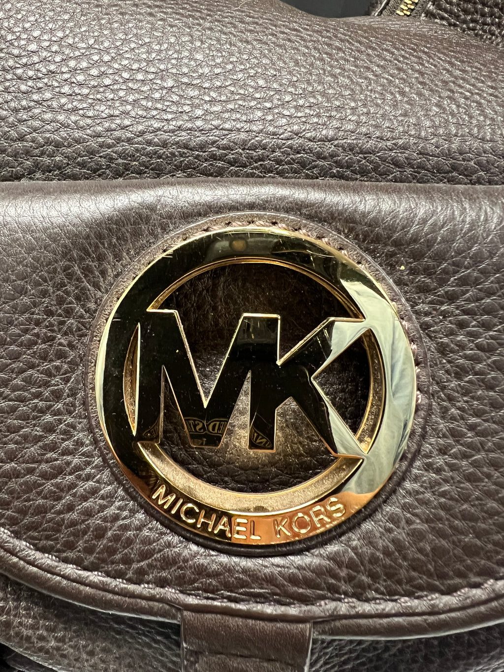 Michael Kors Fulton Large Pebbled Leather Shoulder Bag (Pre-Owned)