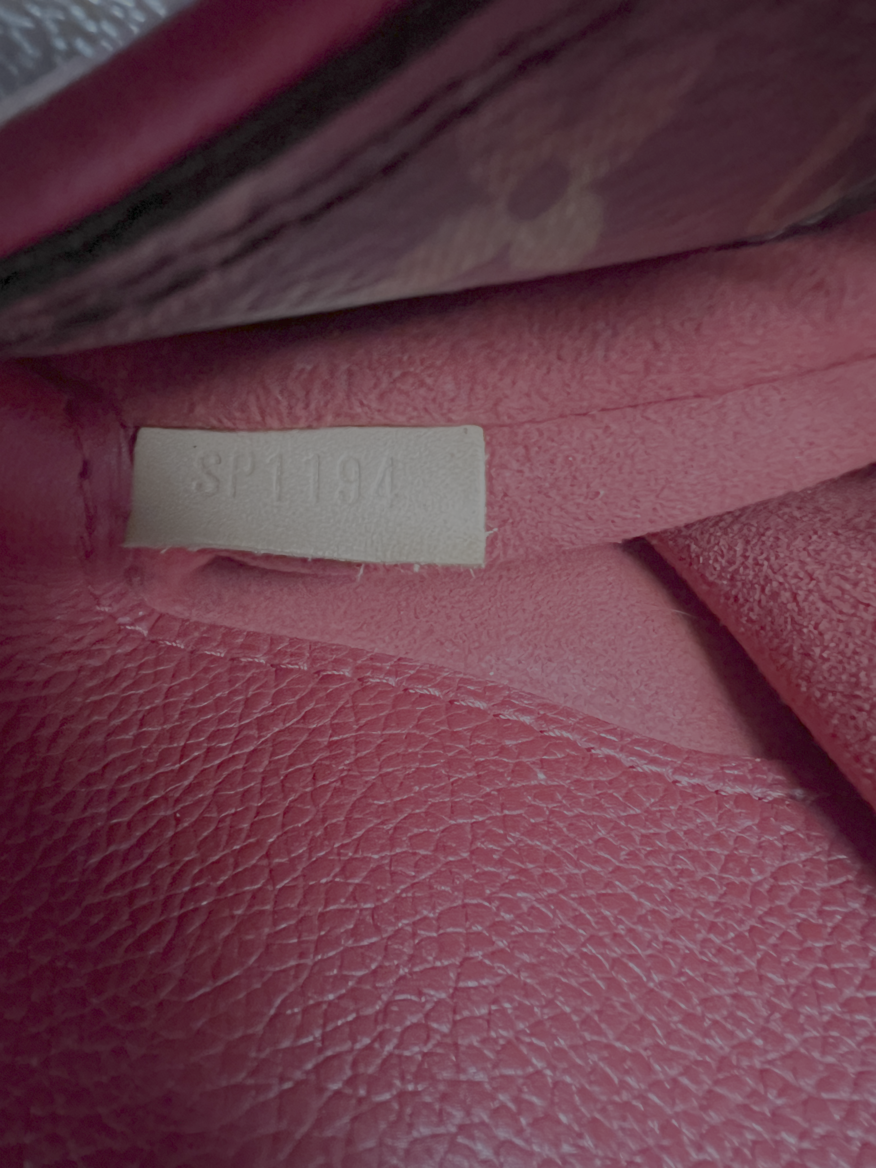 Louis Vuitton Pallas MM