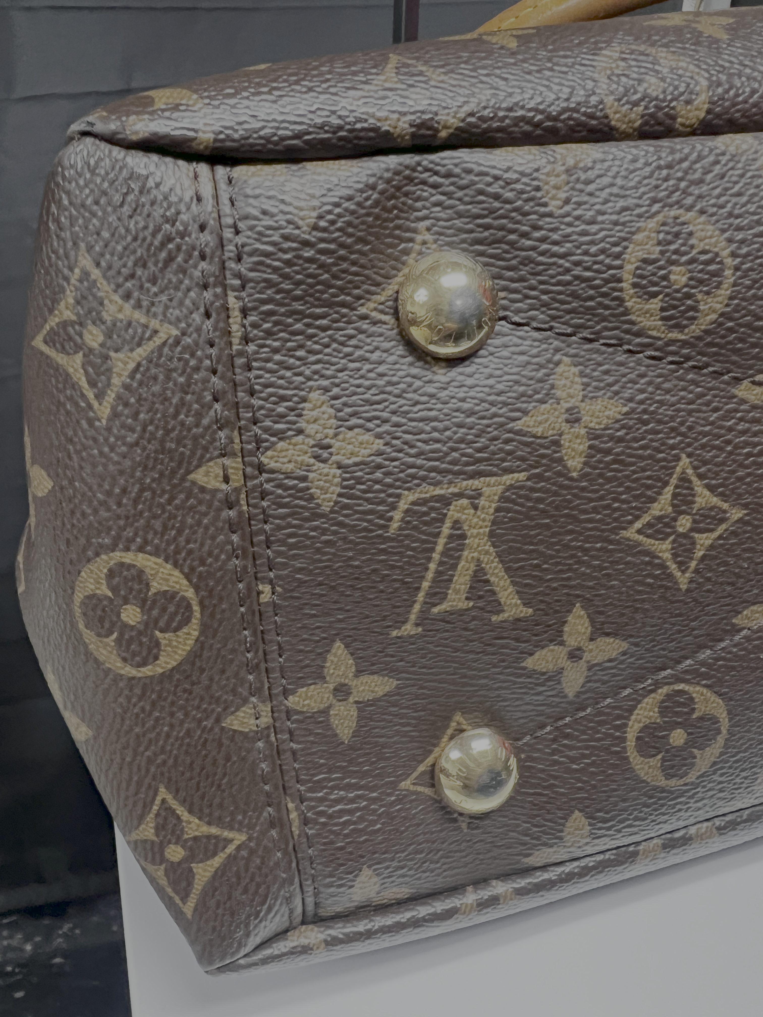 Louis Vuitton Pallas MM