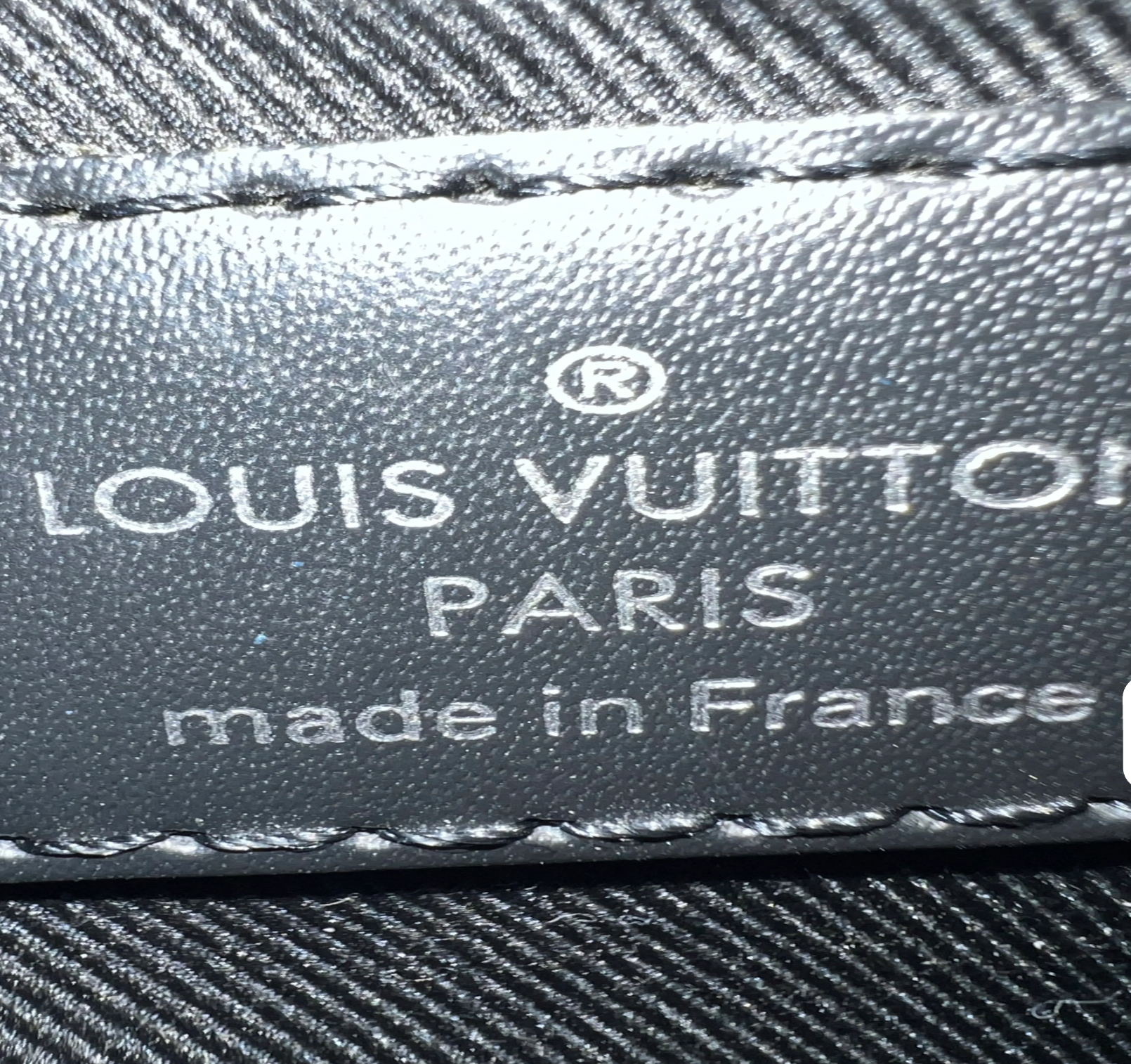 (14) Louis Vuitton Damier Graphite Anton Tote (Model No. N40000) (Pre-Owned)