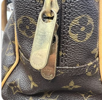 (2006) Louis Vuitton Manhattan PM in the classic Monogram Canvas