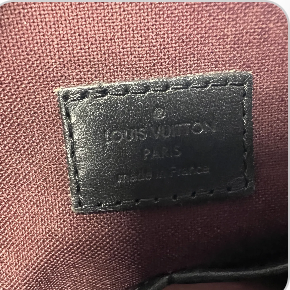 (1993) Louis Vuitton Business MM Messenger Bag in Monogram Macassar Canvas