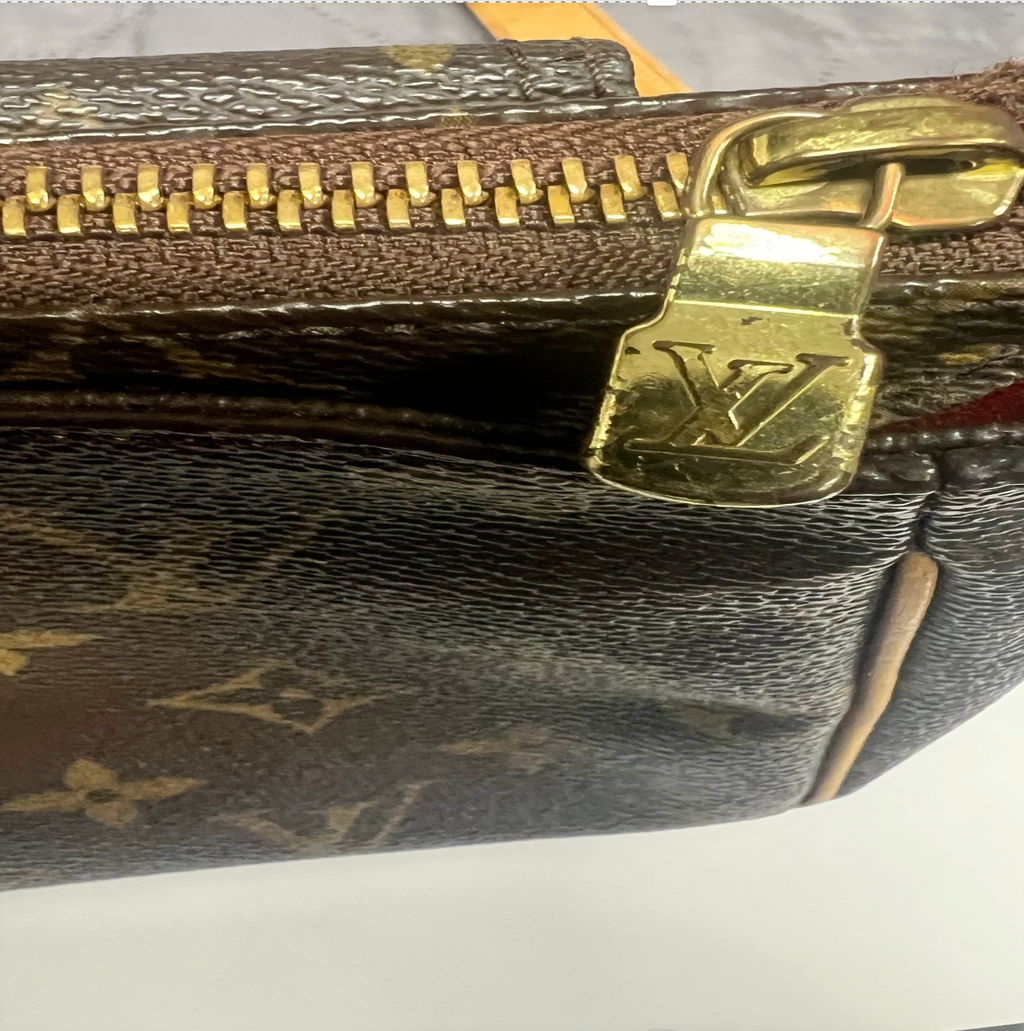 Louis Vuitton Viva-Cite PM Crossbody Messenger and Shoulder Bag (2004)