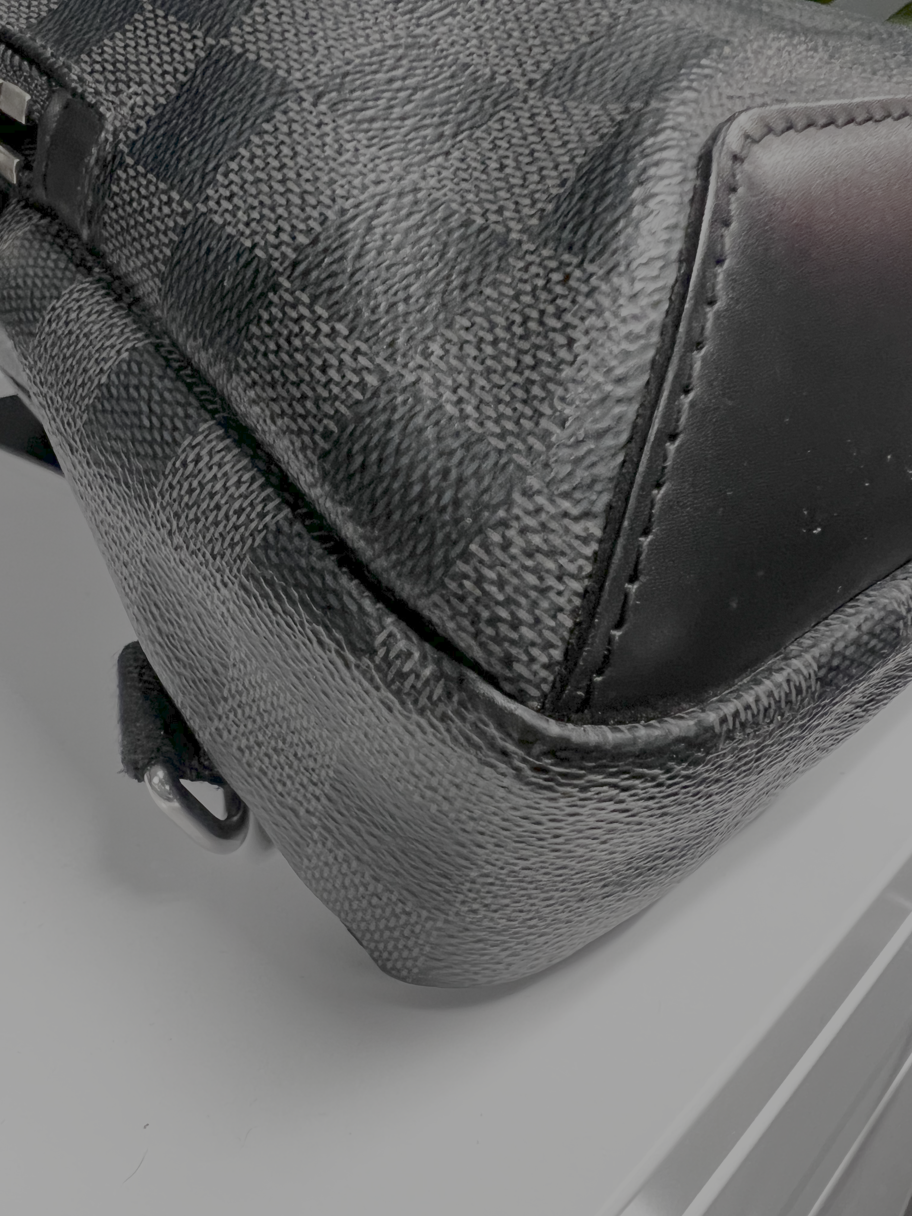 (2019) Louis Vuitton Avenue Sling Bag in classic Damier Graphite Canvas (Style No. N41719 / N45302)